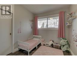 393 CHIPPENDALE CRESCENT - 18