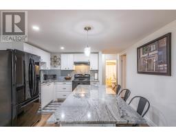 37 WALKER STREET - 11