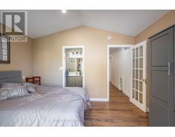 37 WALKER STREET - 18