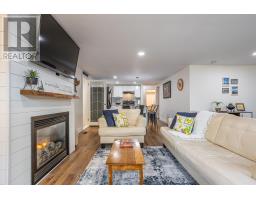 37 WALKER STREET - 27
