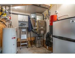37 WALKER STREET - 32