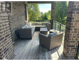 7071 CLAYTON WALK - 35
