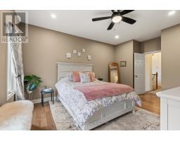 4 PINE VALLEY DRIVE - 19