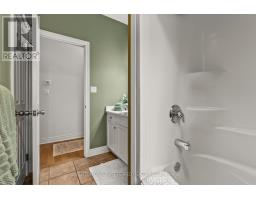 4 PINE VALLEY DRIVE - 23