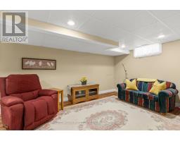 4 PINE VALLEY DRIVE - 31