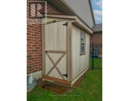 4 PINE VALLEY DRIVE - 40