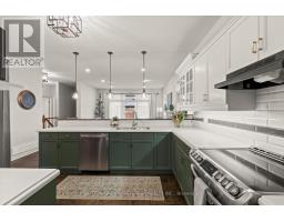 4 PINE VALLEY DRIVE - 8