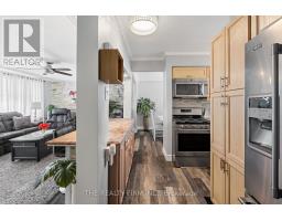1864 PARKHURST AVENUE - 16
