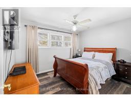 1864 PARKHURST AVENUE - 18