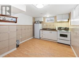 1864 PARKHURST AVENUE - 31