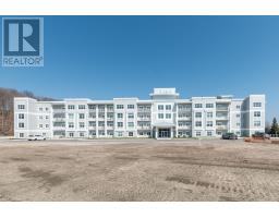 415 - 100 THE PROMENADE - 1