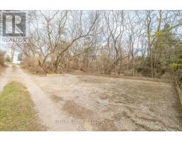 6626 EAST PARKWAY DRIVE - 37