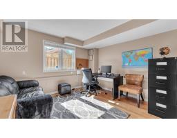 495 AMBLESIDE DRIVE - 19