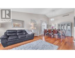 495 AMBLESIDE DRIVE - 4