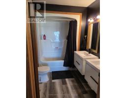 212 QUEEN STREET - 30