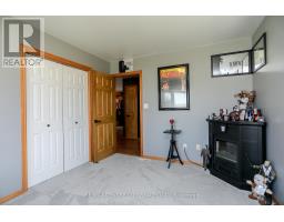 212 QUEEN STREET - 35
