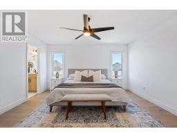 28 HAZELWOOD PASSAGE - 23