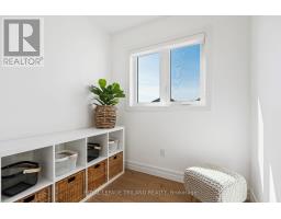 28 HAZELWOOD PASSAGE - 33