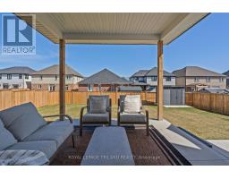 28 HAZELWOOD PASSAGE - 44