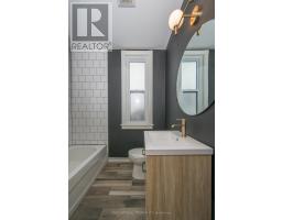 453 QUEBEC STREET - 15