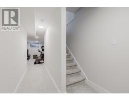 9 - 601 LIONS PARK DRIVE - 21