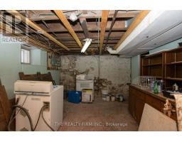 3 DALY AVENUE - 35