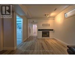 16 HURON AVENUE - 36