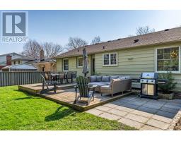 1488 ROLAND CRESCENT - 38