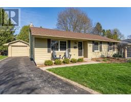 1488 ROLAND CRESCENT - 4