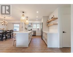 1488 ROLAND CRESCENT - 7