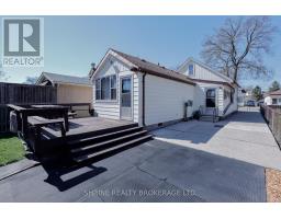 853 QUEENS AVENUE - 37