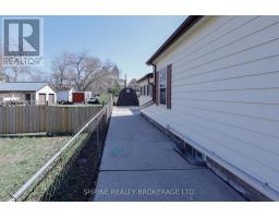 853 QUEENS AVENUE - 42