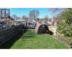 853 QUEENS AVENUE - 43