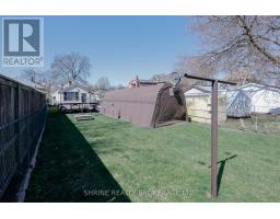 853 QUEENS AVENUE - 47