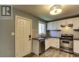 811 SOUTH WENIGE DRIVE - 7
