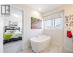 1074 MEADOWLARK RIDGE - 18