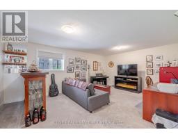 1074 MEADOWLARK RIDGE - 27