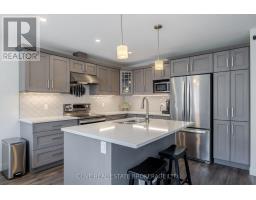 1074 MEADOWLARK RIDGE - 9