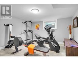 2438 RED THORNE CRESCENT - 38
