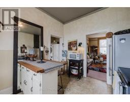 21266 THAMES ROAD - 13