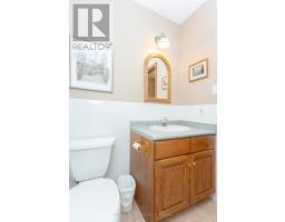 1104 GLADSTONE DRIVE - 18
