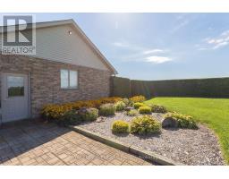 1104 GLADSTONE DRIVE - 37