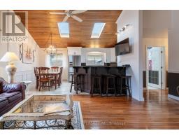 91 METCALFE CRESCENT - 8