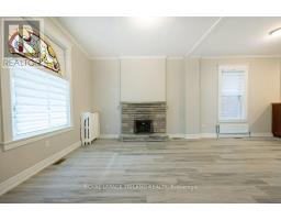 8 ELIZABETH STREET - 5