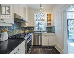 481 DUFFERIN AVENUE - 19