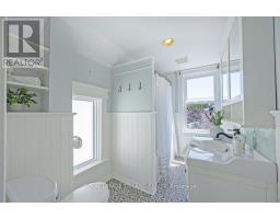481 DUFFERIN AVENUE - 27