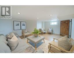 481 DUFFERIN AVENUE - 36