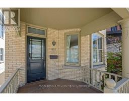 481 DUFFERIN AVENUE - 4