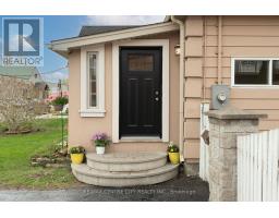 37 PEGLER STREET - 4