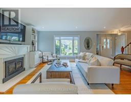 1056 THE PARKWAY - 9